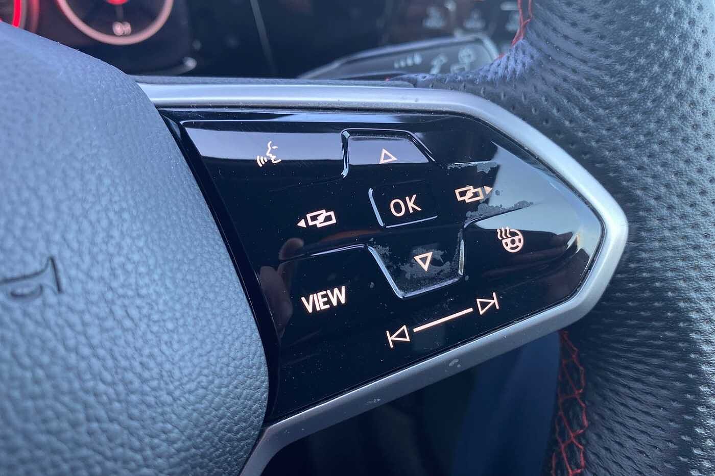 Volkswagen Golf 8 GTI Clubsport 45 2.0 TSI 300PS 7-speed DSG**Rear Camera**