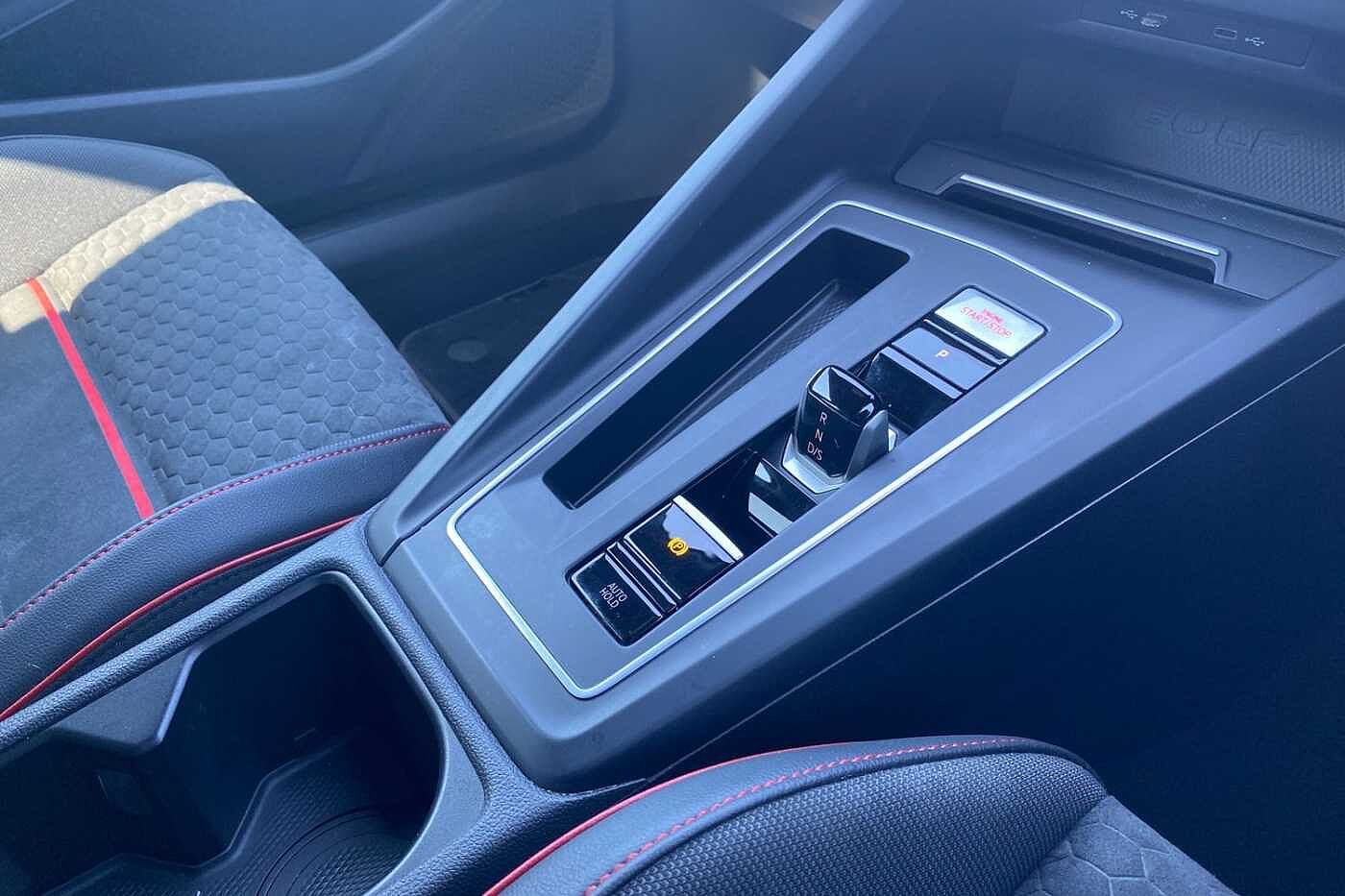 Volkswagen Golf 8 GTI Clubsport 45 2.0 TSI 300PS 7-speed DSG**Rear Camera**