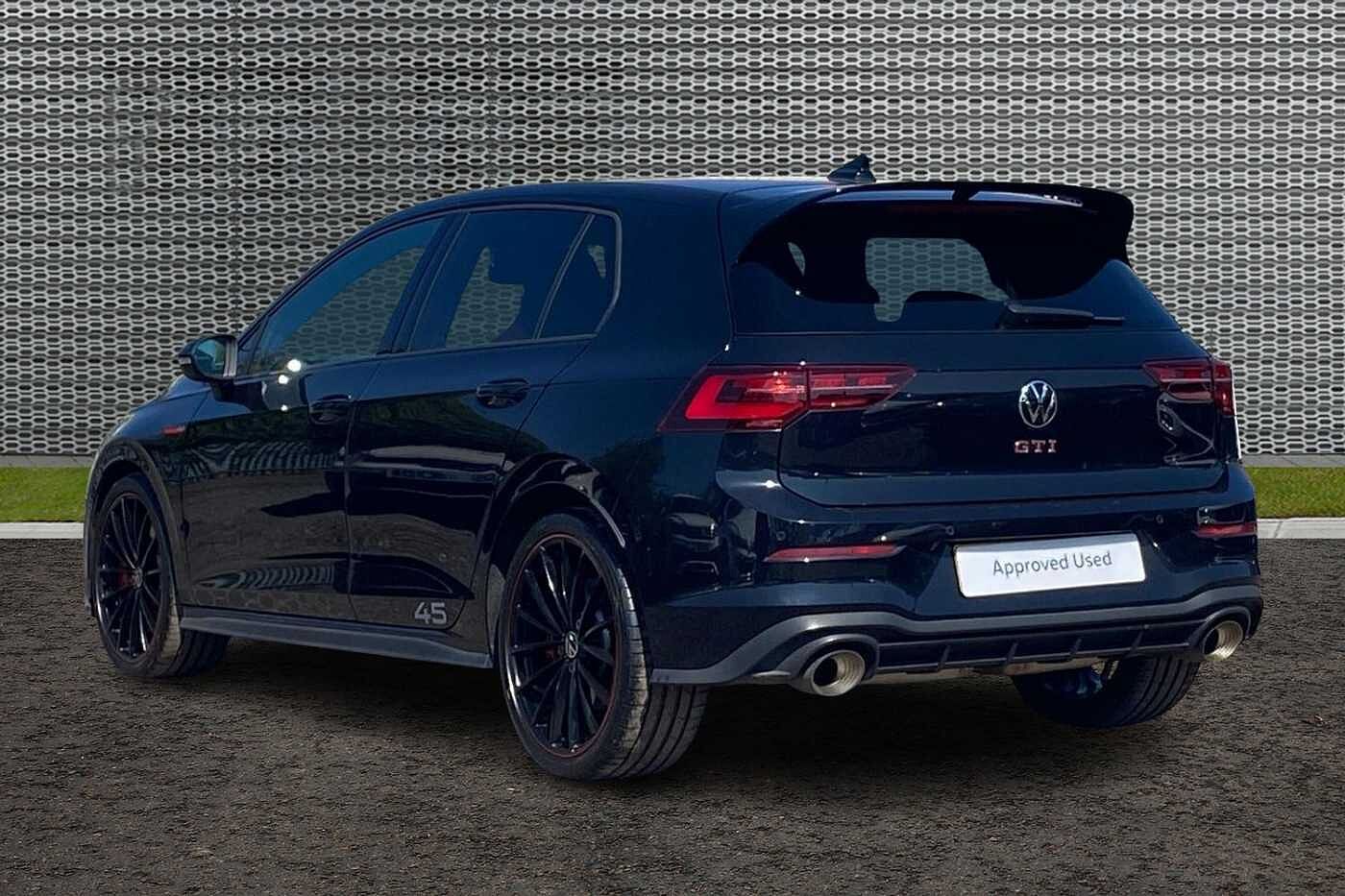 Volkswagen Golf 8 GTI Clubsport 45 2.0 TSI 300PS 7-speed DSG**Rear Camera**