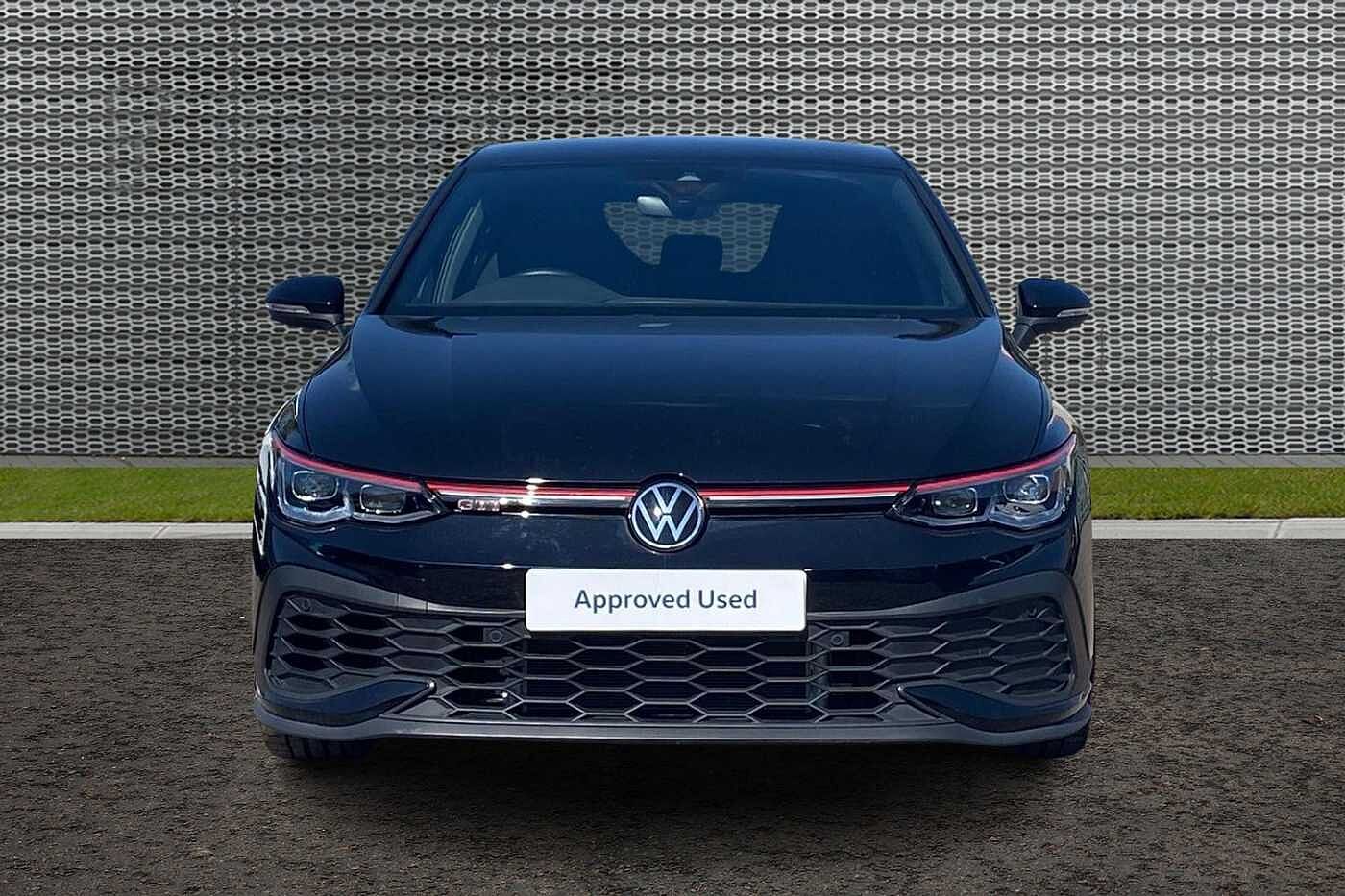 Volkswagen Golf 8 GTI Clubsport 45 2.0 TSI 300PS 7-speed DSG**Rear Camera**